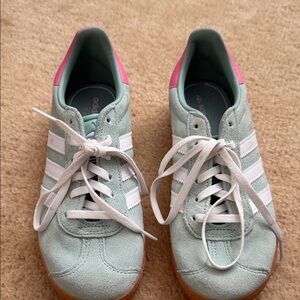 Adidas girl's Pastel Green and Pink Sneakers